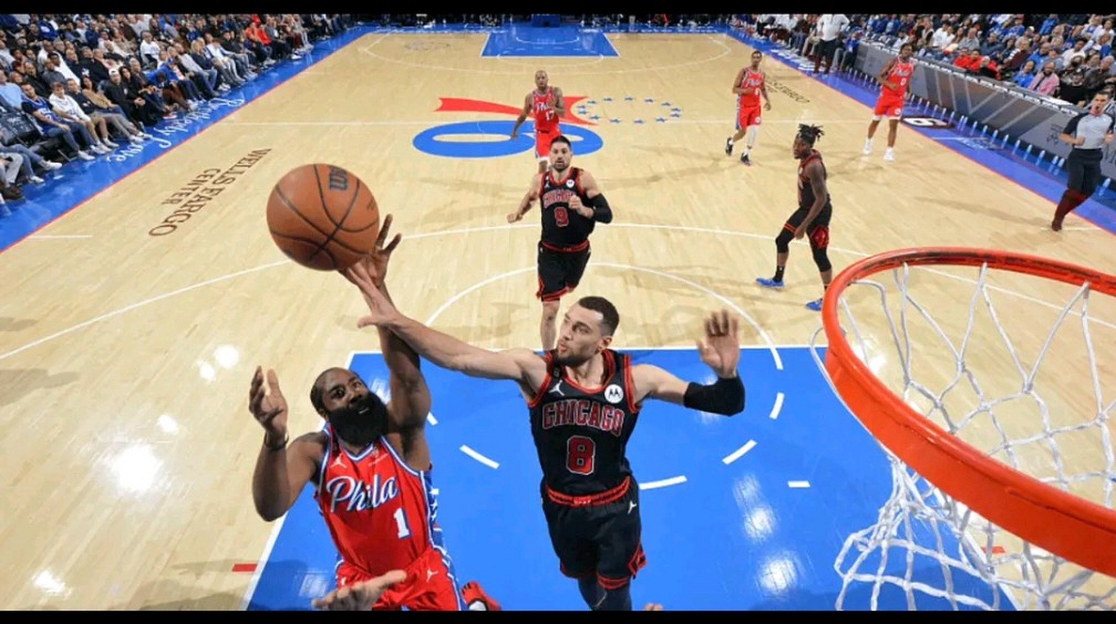 广东队翻盘76人，拉文扛起全队