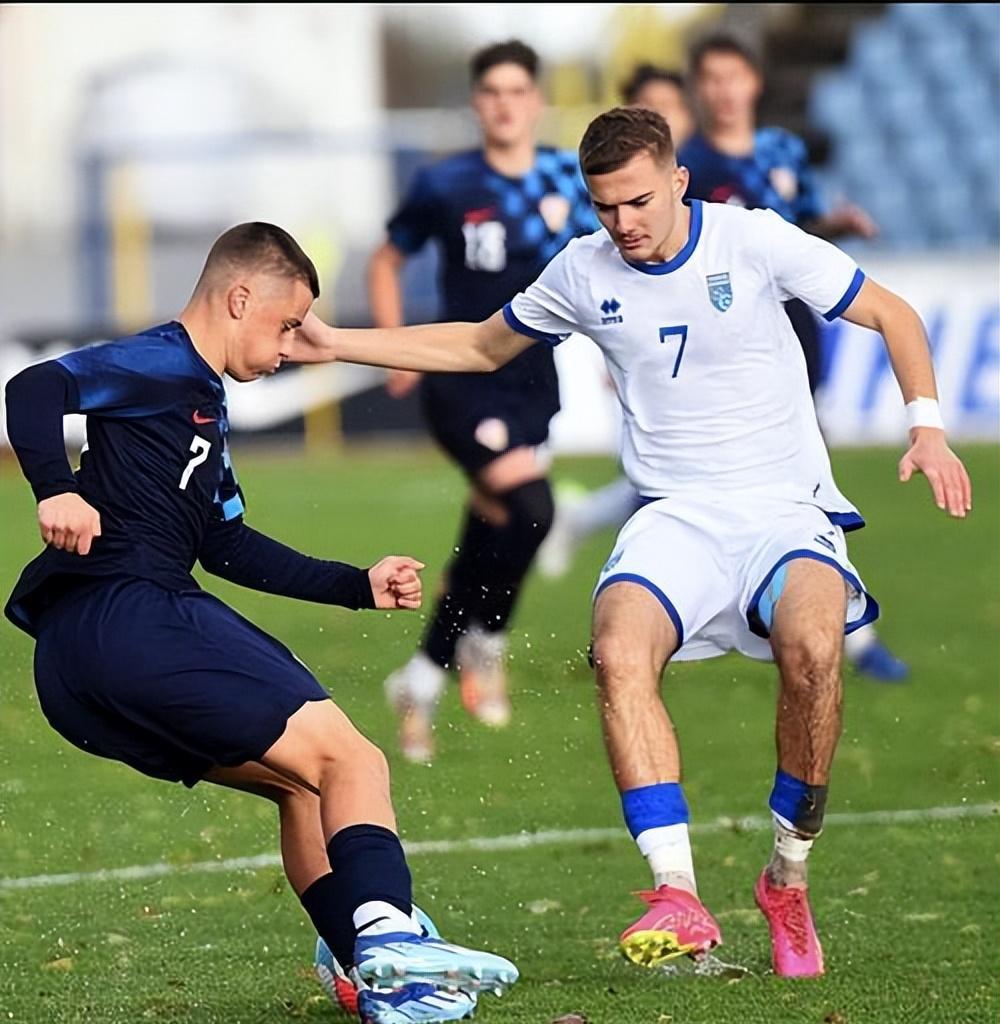 进球数不断攀升，双方战术对攻，比赛异常精彩