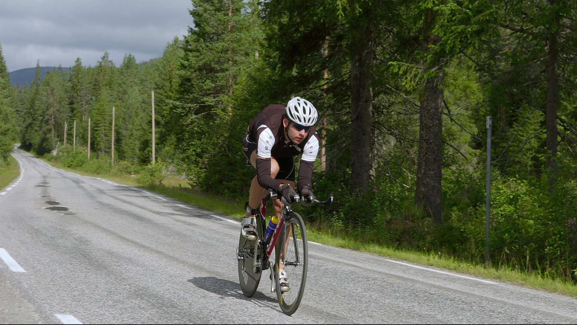 冰岛打穿国际米兰，德布劳内数据全面爆炸的背后