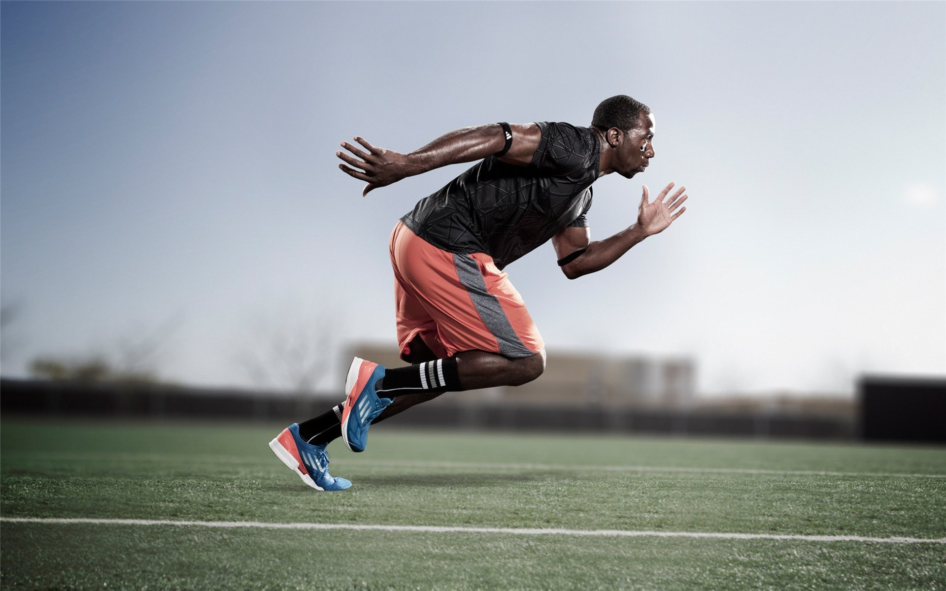 绿茵场上的东方闪电，孙兴慜一锤定音，尤文图斯梦碎雷恩之夜