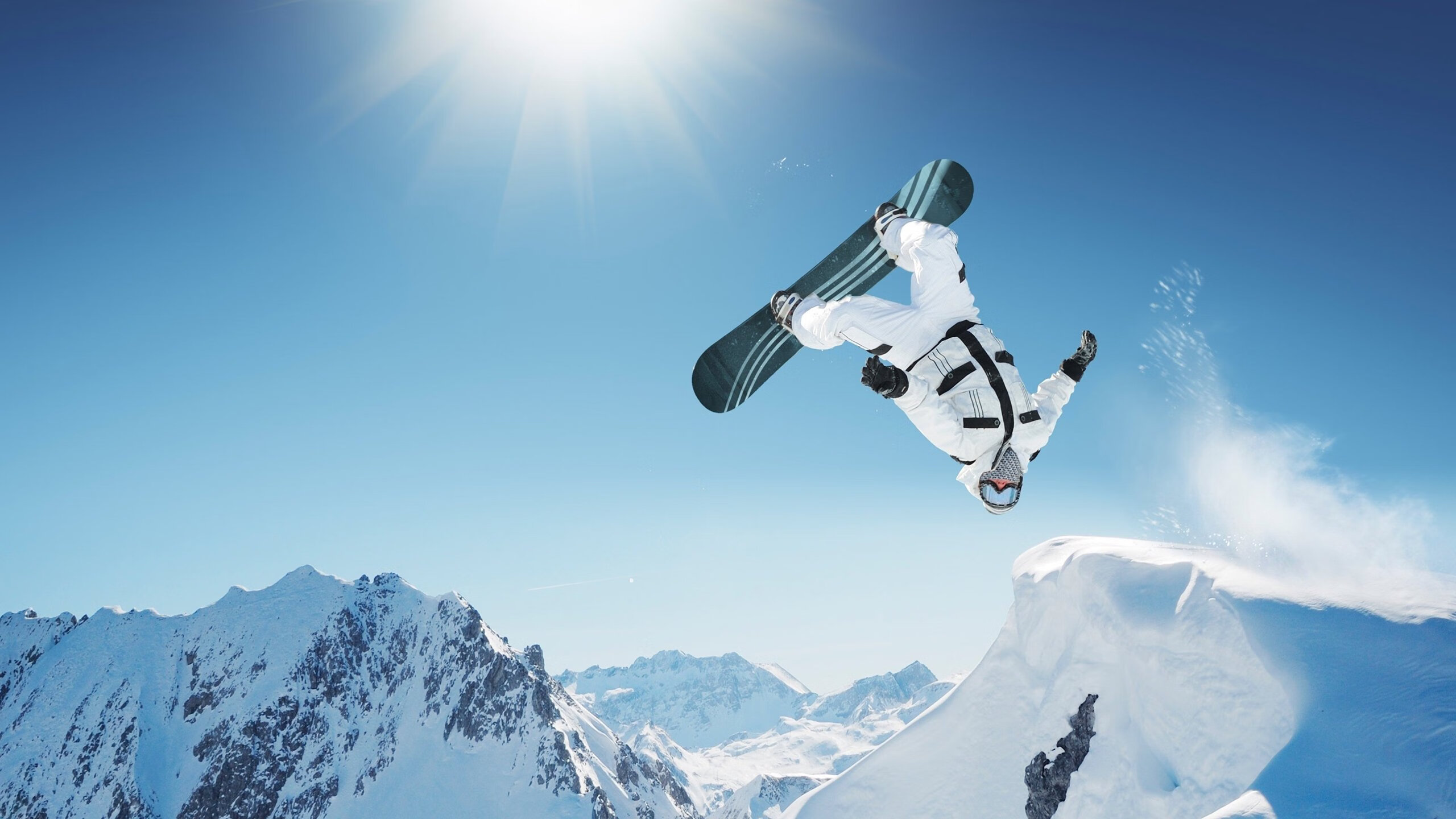 双重征服，从摩纳哥的稳到基米希的狂，跨越赛场的不败哲学