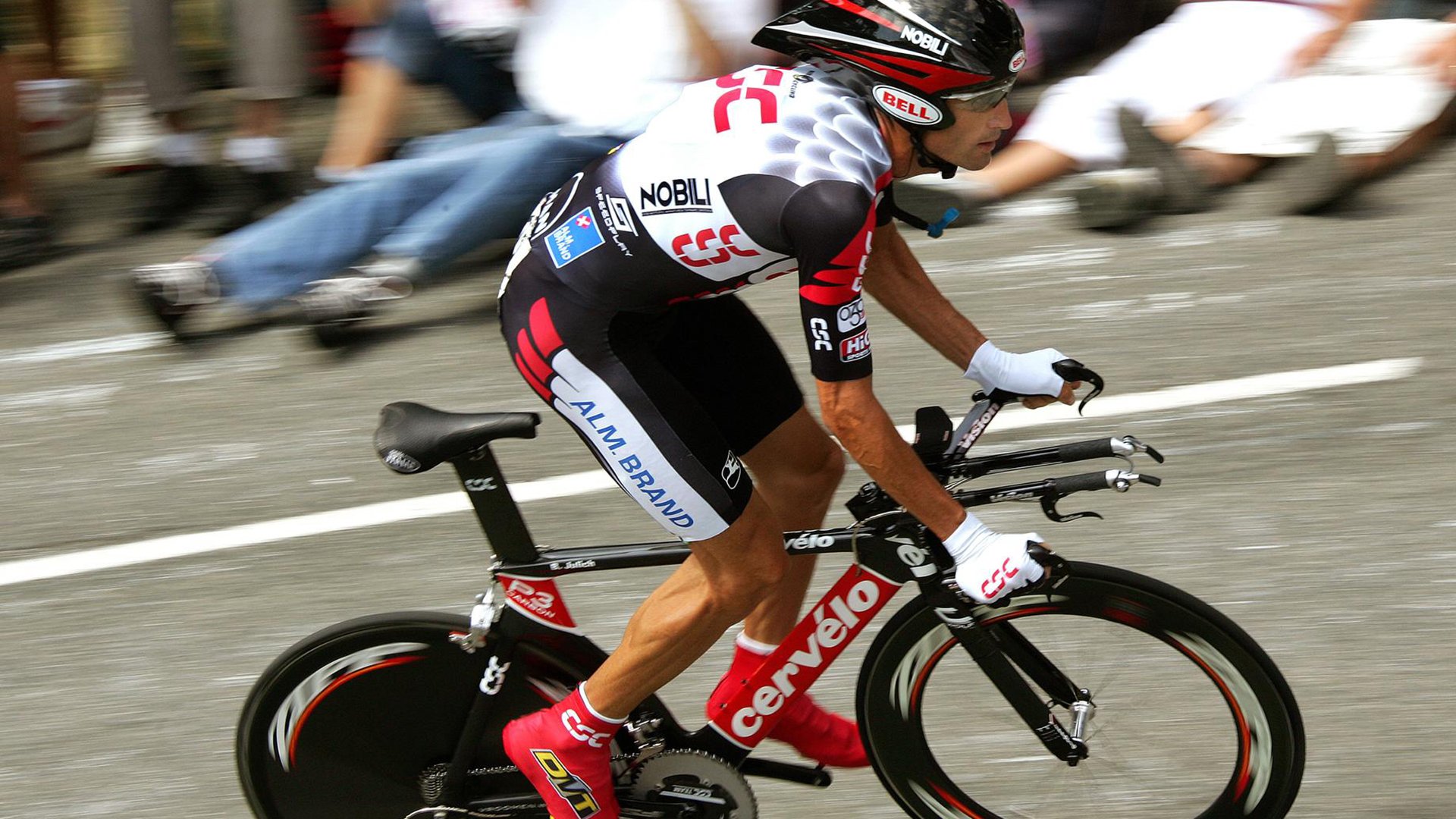 孤星领航，铁骑破阵，维斯塔潘如何扛起红牛车队碾压威廉姆斯