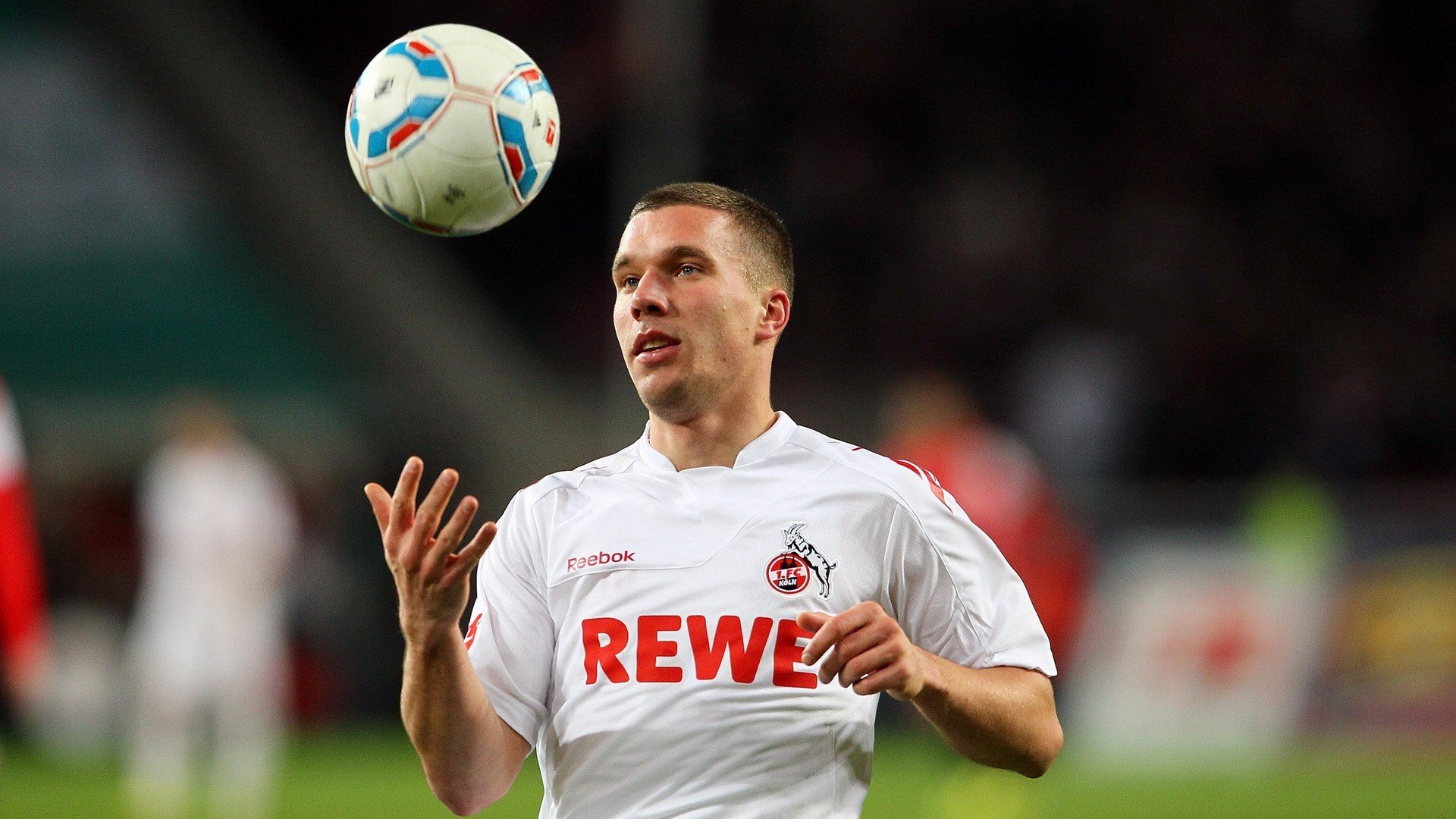 羽球之夜，桃田贤斗点燃赛场，中国队轻取韩国队